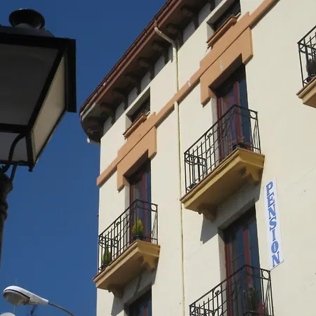 Konukevi Sandoval By Gaiarooms 3*