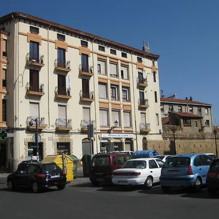 Konukevi Sandoval By Gaiarooms