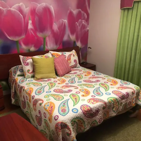 Sandoval By Gaiarooms 3* 莱昂