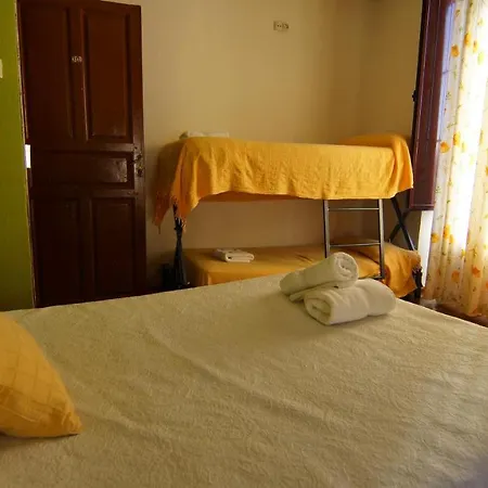 Guest house Sandoval By Gaiarooms 3*