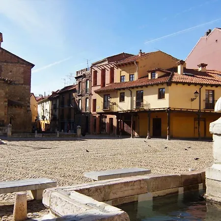 Sandoval By Gaiarooms 3*