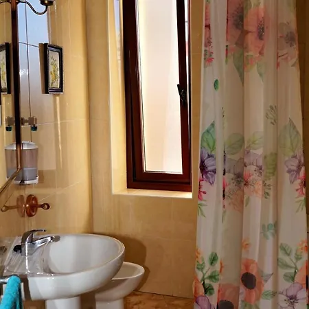 Sandoval By Gaiarooms 3* León