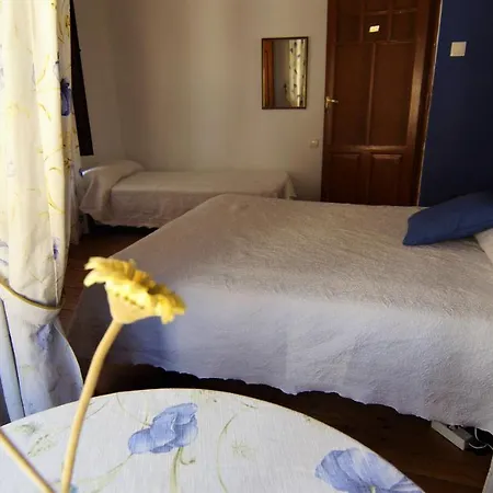 Sandoval By Gaiarooms 3*