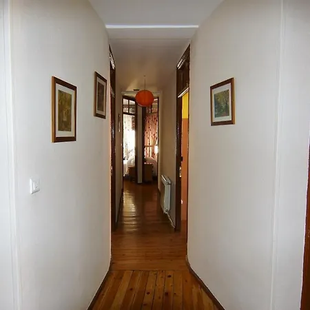 Sandoval By Gaiarooms 3*