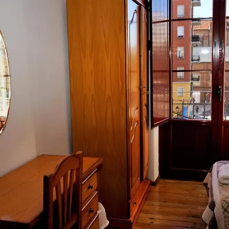 Konukevi Sandoval By Gaiarooms León