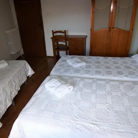 Sandoval By Gaiarooms 3* 莱昂