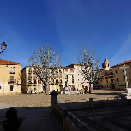 Sandoval By Gaiarooms Guest house Leon