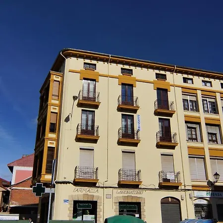 Sandoval By Gaiarooms