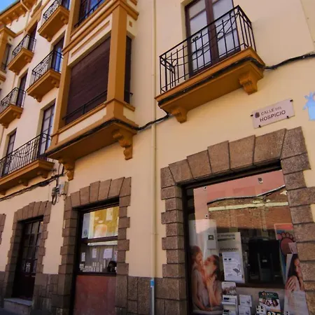 Sandoval By Gaiarooms Konukevi 3*