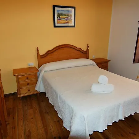 Sandoval By Gaiarooms לאון