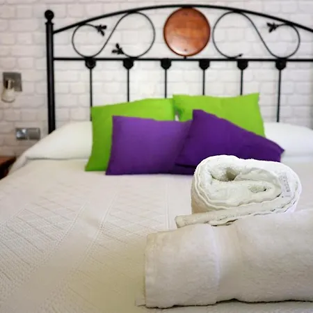 Sandoval By Gaiarooms Konukevi 3*