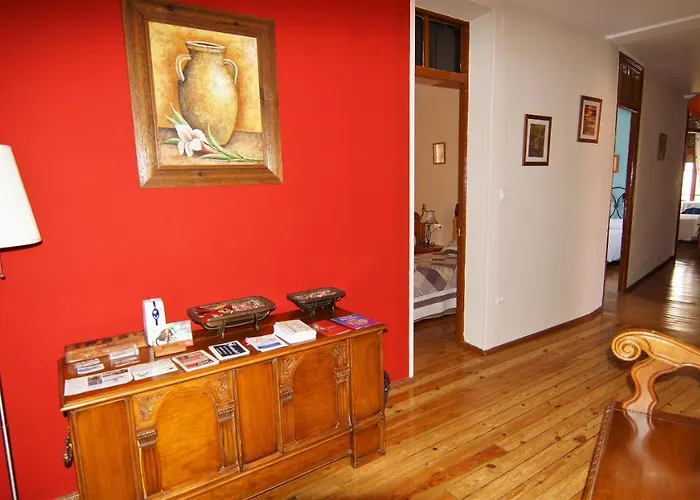 Sandoval By Gaiarooms