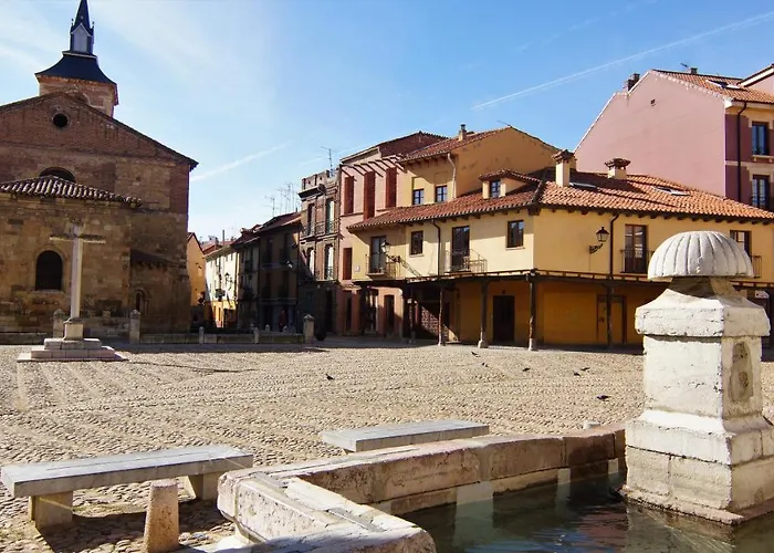 Sandoval By Gaiarooms 3*