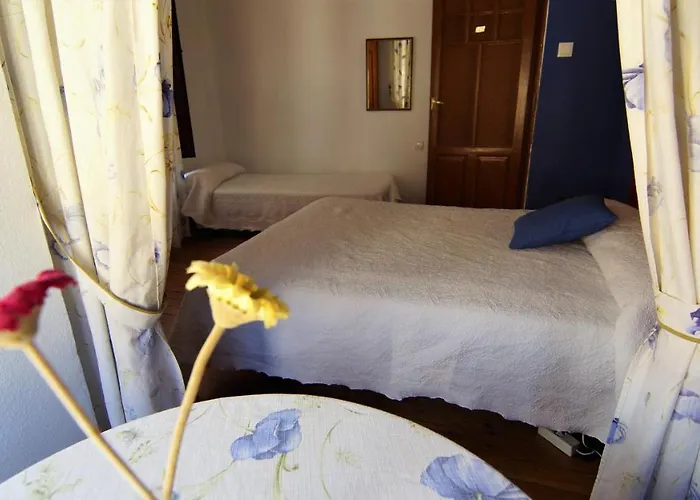 Sandoval By Gaiarooms 3*