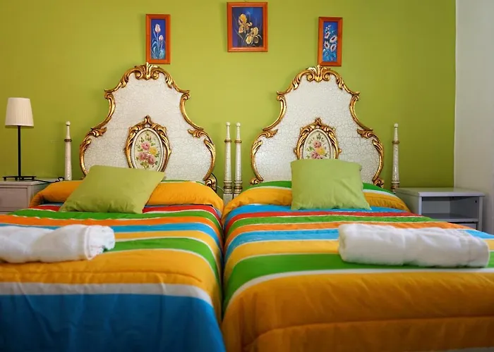 Sandoval By Gaiarooms 레온