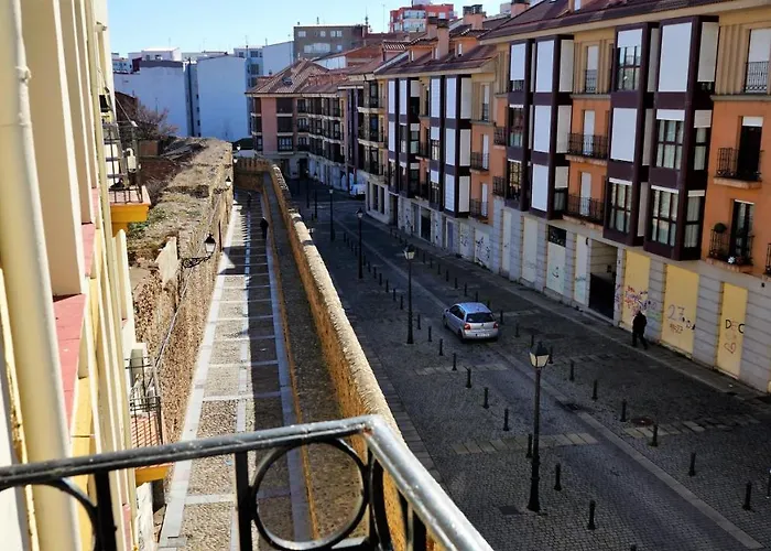 게스트하우스 Sandoval By Gaiarooms 3*